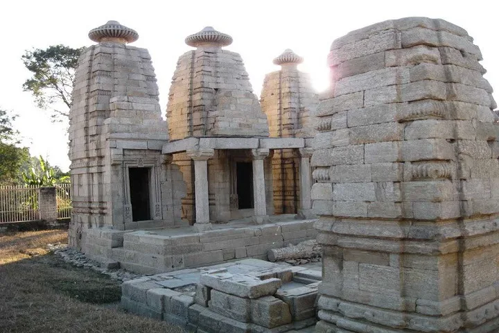 Dehradun to Almora Taxi